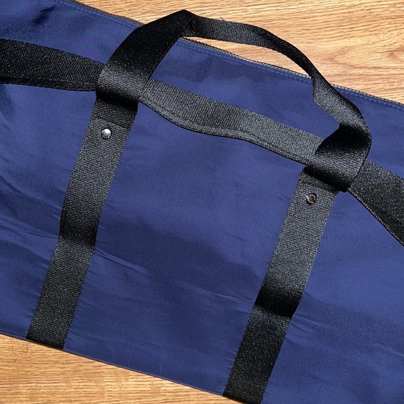 πͺπ»π¦πͺπ»β’π΅ COACH x Alpha ViBes π΅β’ π¦πͺπ»π¦ - Picture 7 of 10